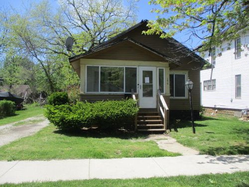 1010 Lavette Ave, Benton Harbor, MI, 49022-5331 | Card Image