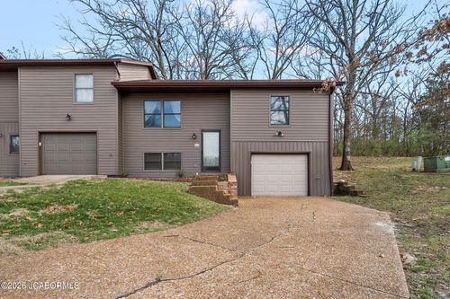 678 Oak Creek Ct, Jefferson City, MO, 65101-5173 | Card Image