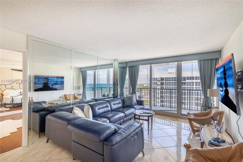 apt-1820-525 Ocean Blvd, Pompano Beach, FL, 33062-4633 | Card Image