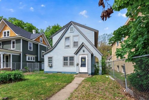 3224 Portland Ave, Minneapolis, MN, 55407-2010 | Card Image