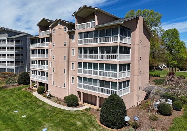 3112 Allison Ct, Condo with 2 bedrooms, 3 bathrooms and 2 parking in Young Harris GA | Image 4