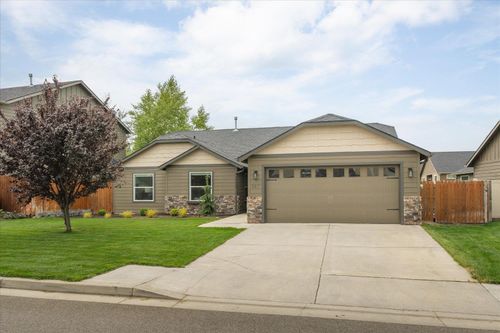 807 W Birchbend Dr, Spokane, WA, 99224-9066 | Card Image