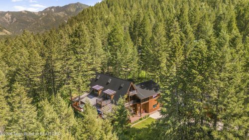 794 Terrace Dr, Alpine, WY, 83128 | Card Image