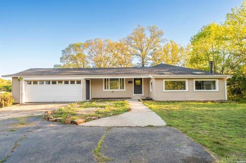 721 Golf Links Rd, Hot Springs, AR, 71901-7921 | Card Image