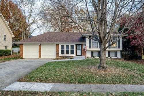 6723 N Bales Avenue, Gladstone, MO, 64119 | Card Image