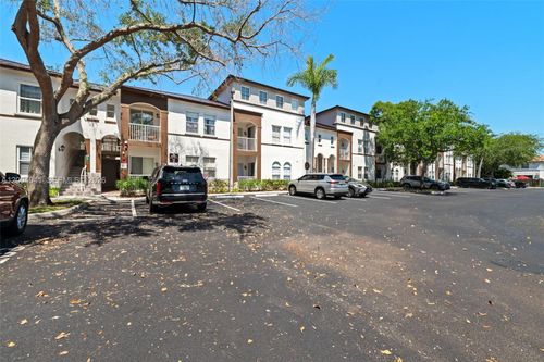 207-4301 Sw 160th Ave, Miramar, FL, 33027-5719 | Card Image
