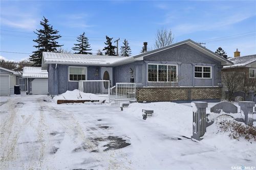 409 Argyle St N, Regina, SK, S4R4C9 | Card Image