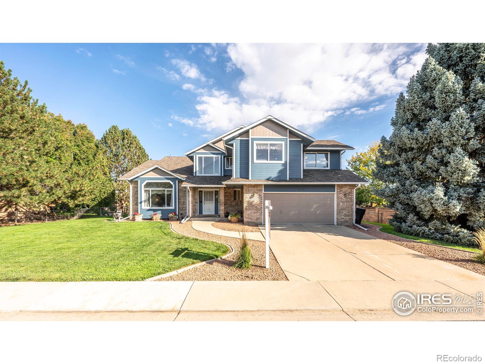 16th Ave, Longmont, CO 80501