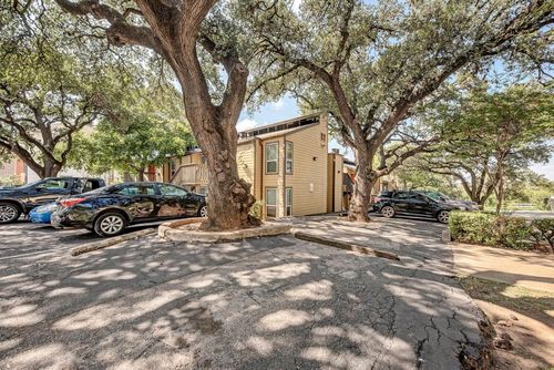 apt-219-1000 W 26th St, Austin, TX, 78705-4334 | Card Image