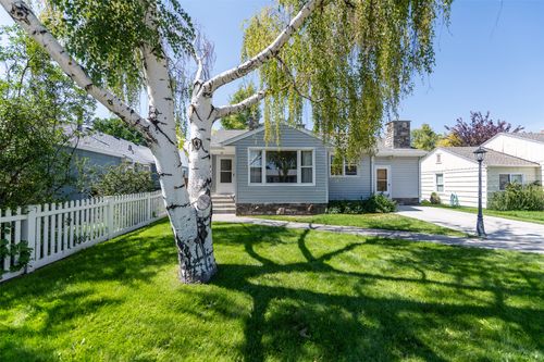 525 S California St, Dillon, MT, 59725-2825 | Card Image
