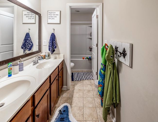 208 Castleton Cir, House other with 3 bedrooms, 3 bathrooms and null parking in Boiling Springs SC | Image 30