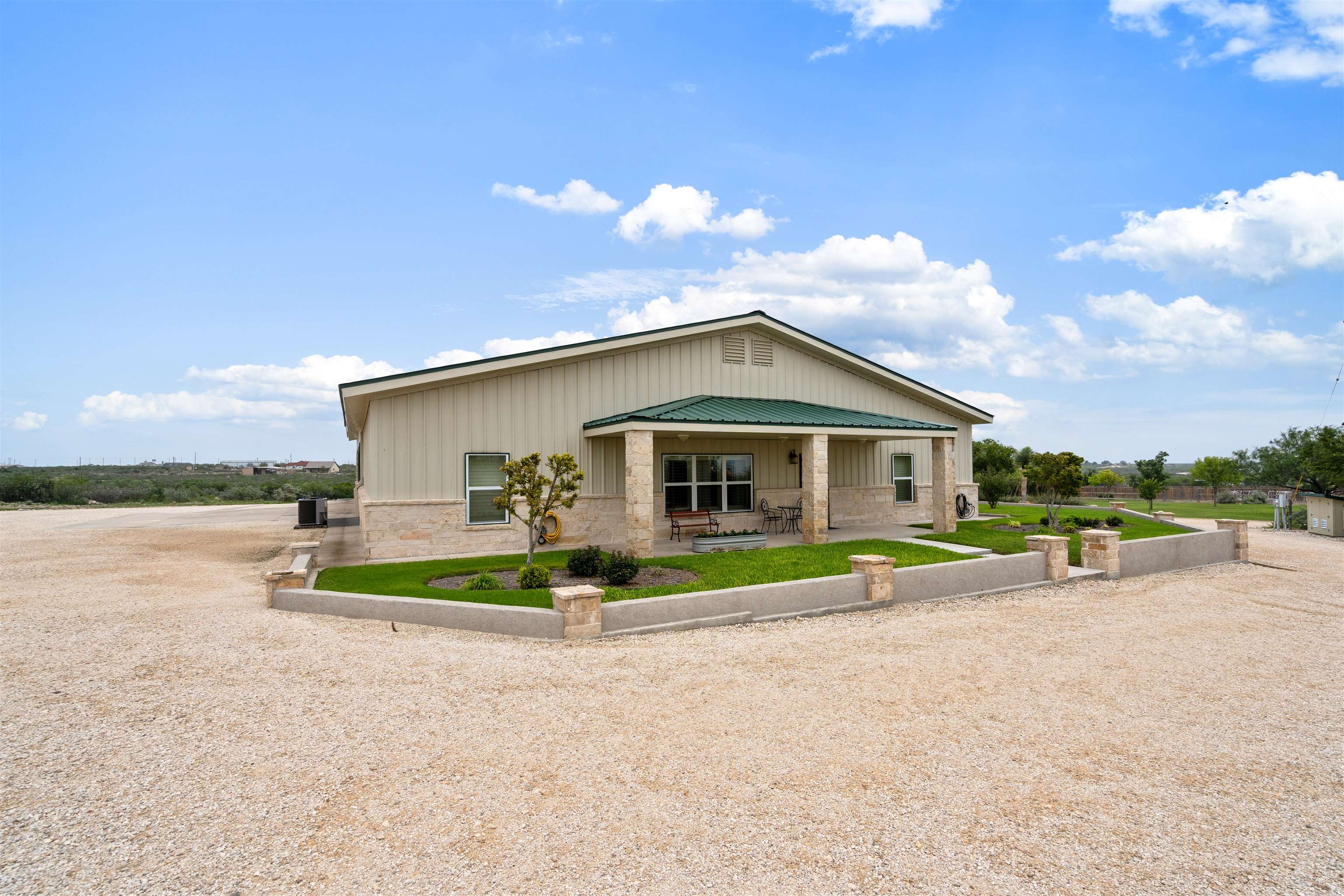 Residential in Del Rio 3