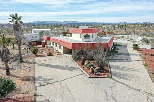 3150 Julcrest Rd, Yucca Valley, CA, 92284 | Card Image