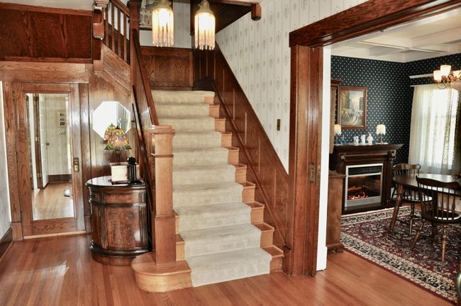 Foyer | Image 22