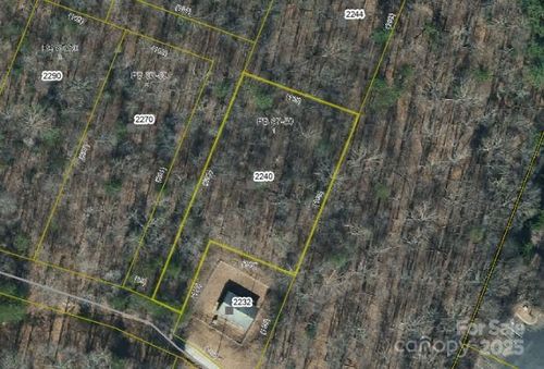 1-2240 Magnolia Pl, Morganton, NC, 28655-4562 | Card Image