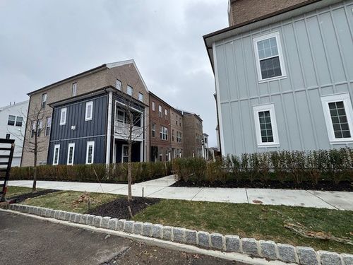 305 Frederick Way, Cranberry Twp, PA, 16066-3022 | Card Image