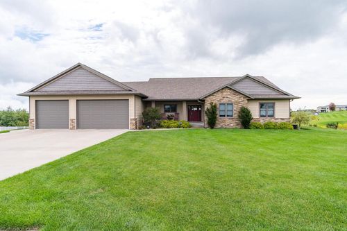 W3816 Highland Drive, GREENFIELD, WI, 54601 | Card Image