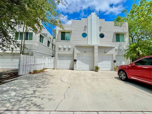 504 Sw 4th Ave, Fort Lauderdale, FL, 33315-1010 | Card Image