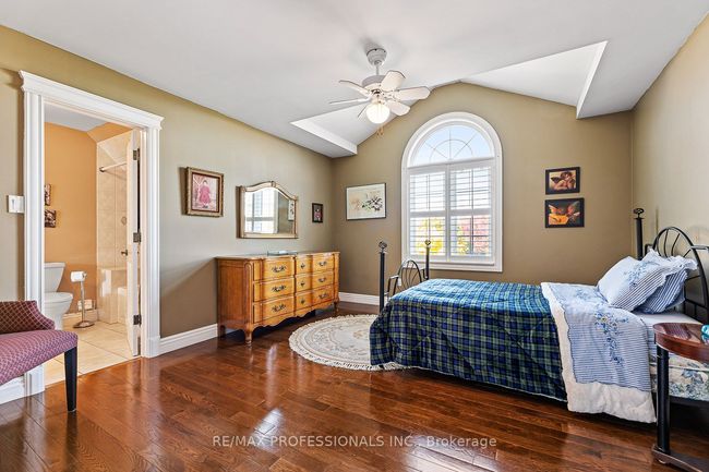 63 Rowley Dr, House other with 4 bedrooms, 4 bathrooms and 12 parking in Palgrave ON | Image 24