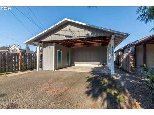 10063 Se Brandeis St, Clackamas, OR, 97015 | Card Image