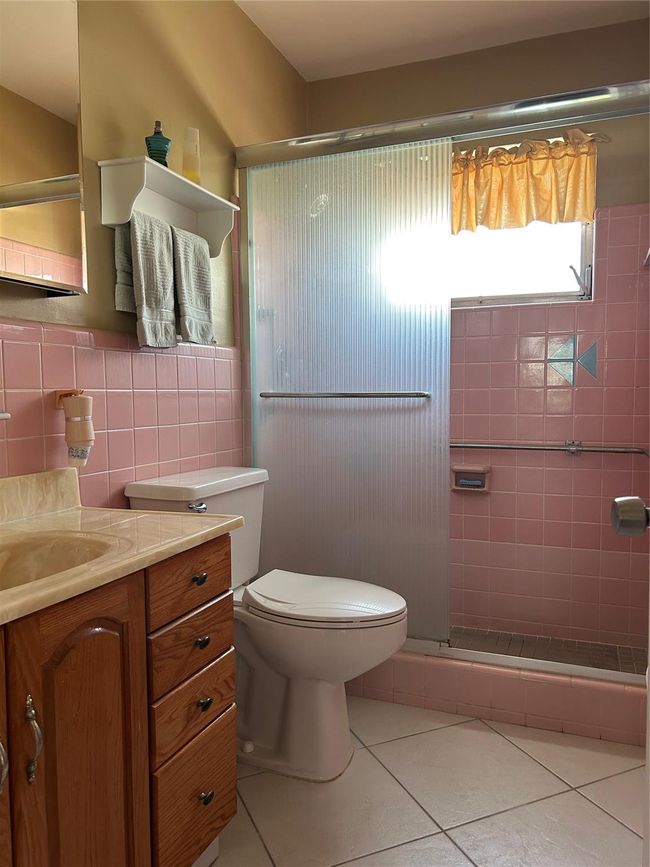 BATH;SHOWER;WINDOW | Image 20