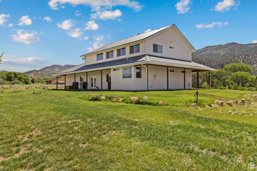 1716 S Old Highway 91, New Harmony, UT, 84757-5178 | Card Image