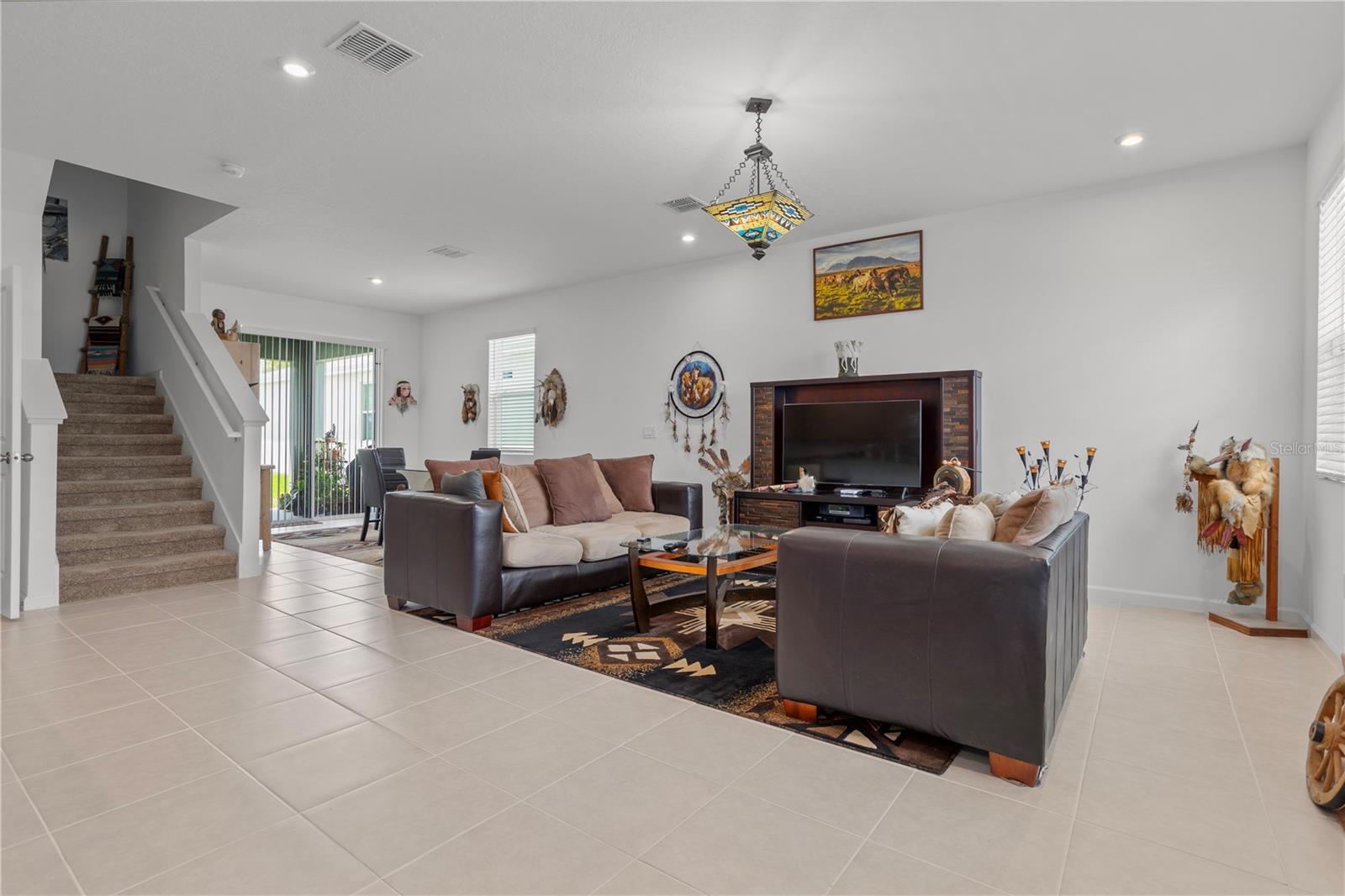 Residential in GROVELAND 5