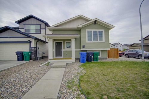 643 Moonlight Lane W, Lethbridge, AB, T1J5M1 | Card Image