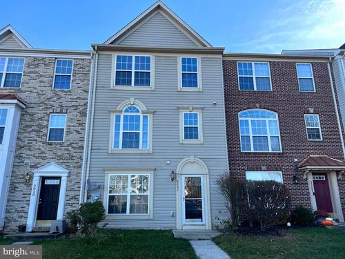 2026 Weitzel Ct, FREDERICK, MD, 21702-5505 | Card Image