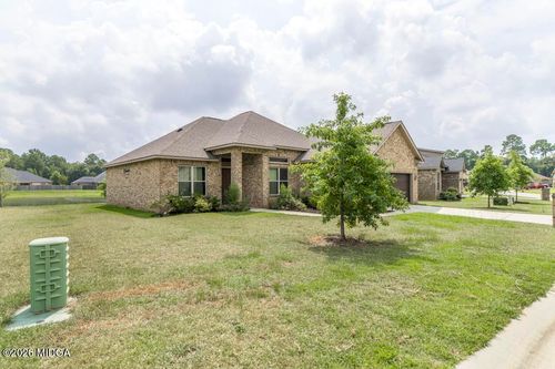 110 Gwendolyn Ave, Perry, GA, 31069-1119 | Card Image