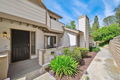 4575 Chateau Dr, San Diego, CA, 92117-2946 | Card Image