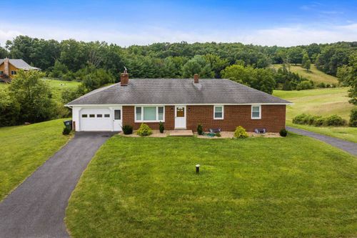 315 Balsley Rd, STAUNTON, VA, 24401-6628 | Card Image