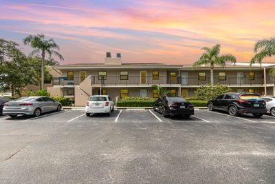 226 - 201 International Drive, Condo with 2 bedrooms, 2 bathrooms and null parking in Cape Canaveral FL | Image 1