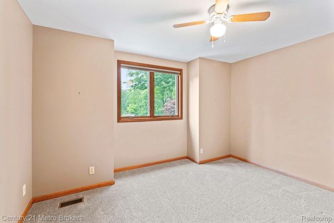 Bedroom | Image 17