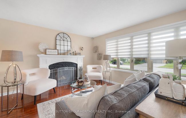 38 Churchill Rd, House other with 4 bedrooms, 3 bathrooms and 2 parking in Ajax ON | Image 4