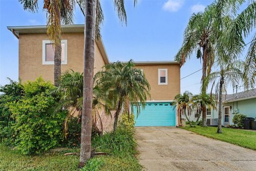 7533 Hatteras Dr, Hudson, FL, 34667-3962 | Card Image