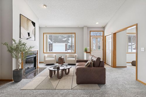 214-19708 Meadowlark Way, Farmington, MN, 55024-2035 | Card Image