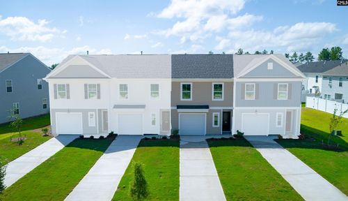 1230 Wylie St, Camden, SC, 29020-3452 | Card Image