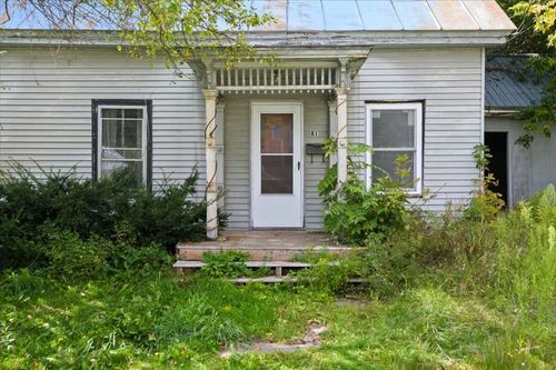 81 North St, Northfield, VT, 05663-6808 | Card Image