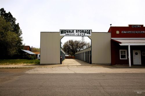 40 S Depot St, Midvale, ID, 83645-7706 | Card Image