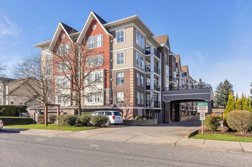 206-8933 Edward St, Chilliwack, BC, V2P4E2 | Card Image