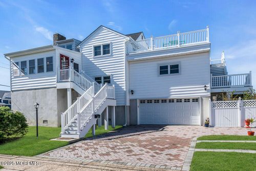 101 Saint Louis Ave, Point Pleasant Beach, NJ, 08742-2653 | Card Image