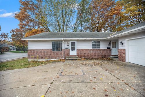 1536/1538 Garrison Road, Roosevelt Park, MI, 49441 | Card Image