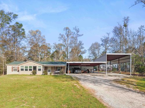 136 Basil Dr W, Diana, TX, 75640 | Card Image