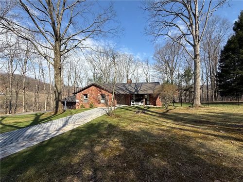 850 Martin Rd, Indiana, PA, 15701-7430 | Card Image