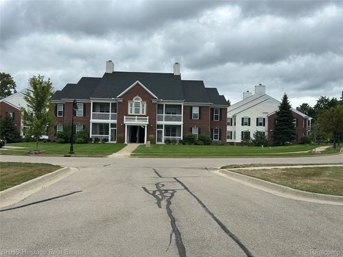 1929 Coventry Rd, Jackson, MI, 49201-8192 | Card Image