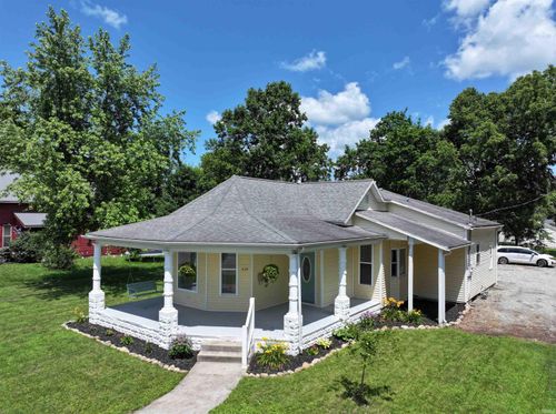 418 W 7th St, Rochester, IN, 46975-1334 | Card Image