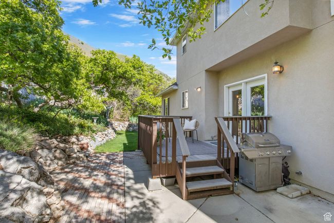 2032 Spring Oaks Dr, House other with 5 bedrooms, 4 bathrooms and 3 parking in Springville UT | Image 42