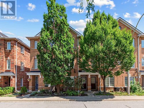 37 Birdstone Cres, Toronto, ON, M6N5H6 | Card Image