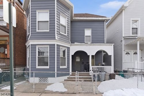 27 Jacques St, Elizabeth, NJ, 07201-2712 | Card Image